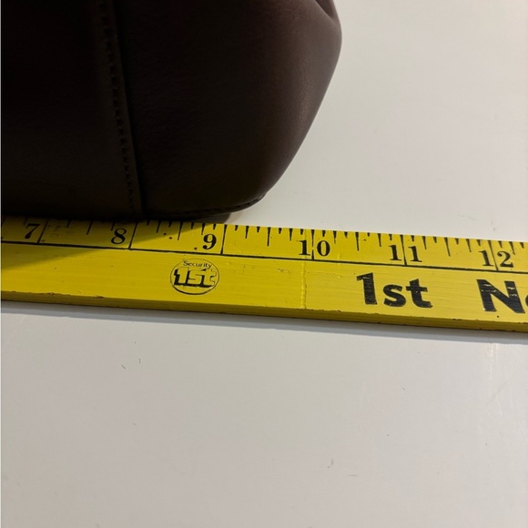 Brown Leather Fossil Shoulder Purse - Picture 8 of 9